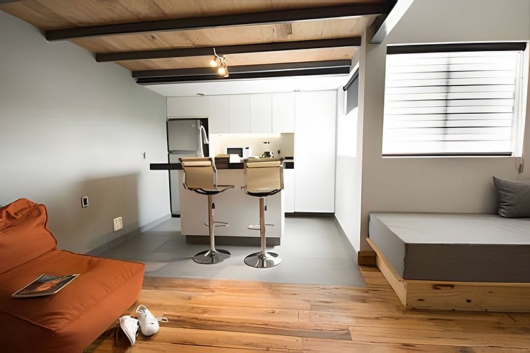 "Loft de ensueño 2ndHome: vive el lujo"
